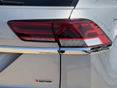 2020 Volkswagen Atlas Cross Sport 2.0T SE 4Motion