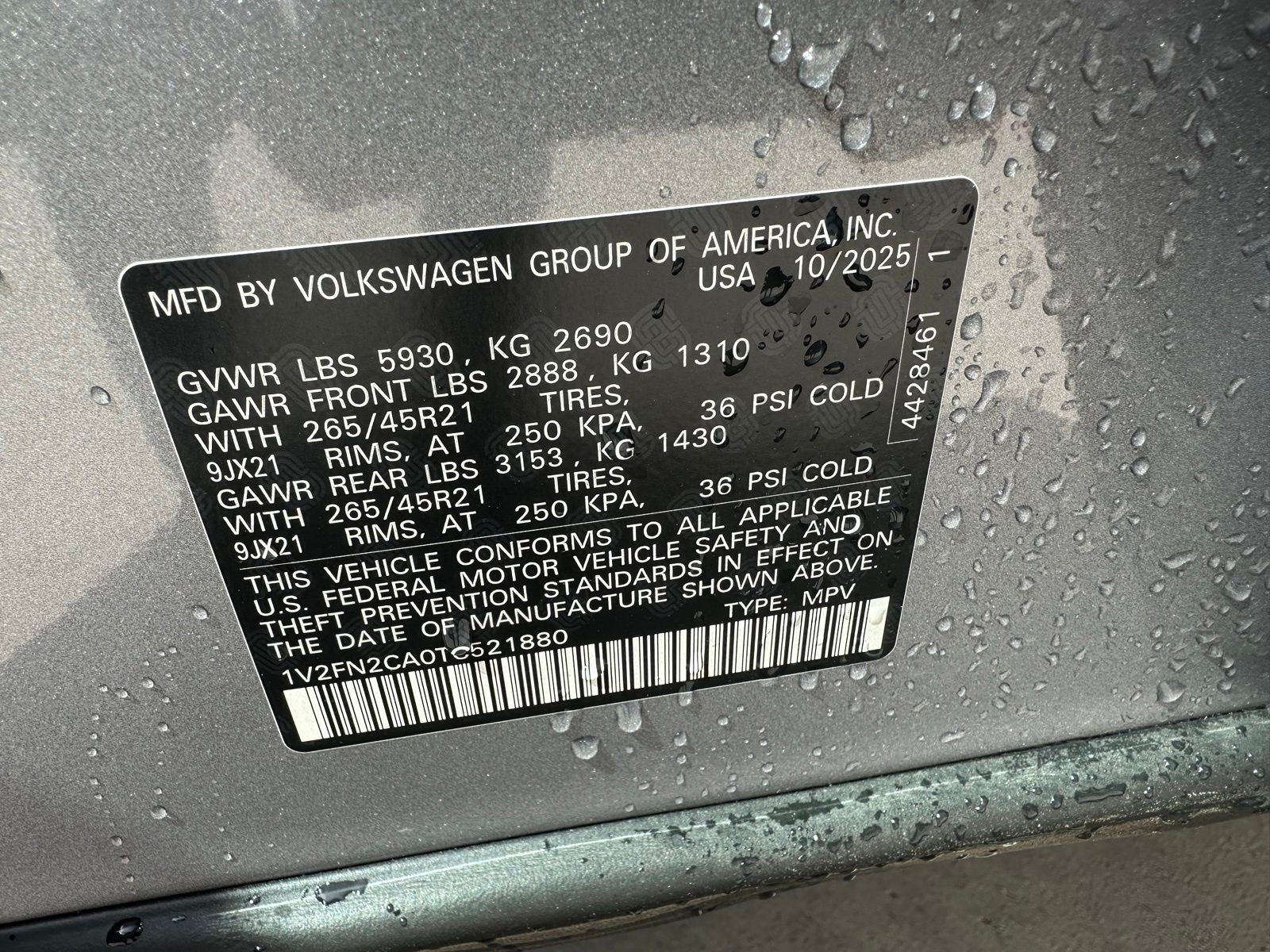 2026 Volkswagen Atlas 2.0T SEL Premium R-Line