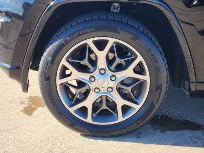 2020 Jeep Grand Cherokee Overland 4X2