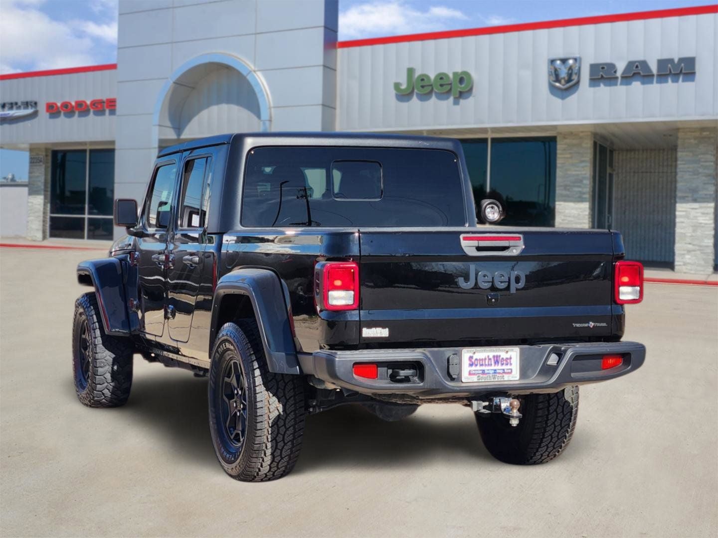 2022 Jeep Gladiator Texas Trail photo 3