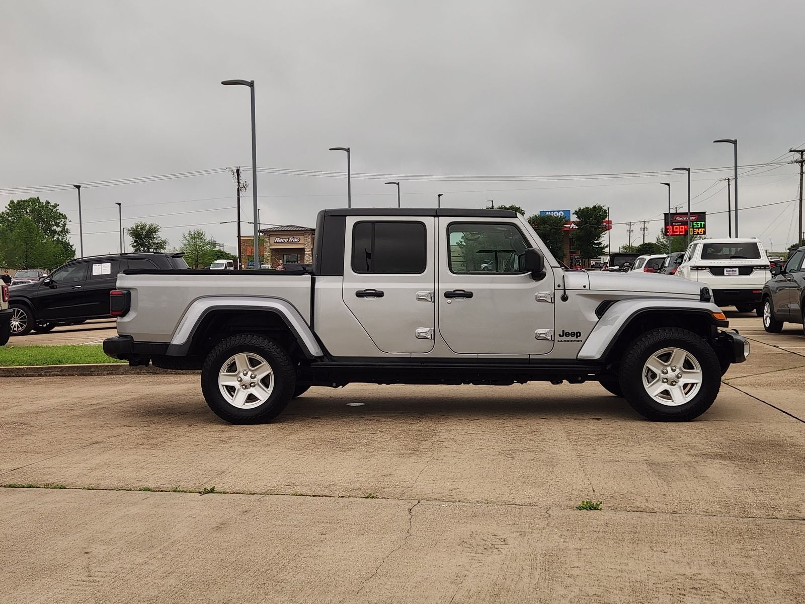 2021 Jeep Gladiator Sport S 4x4