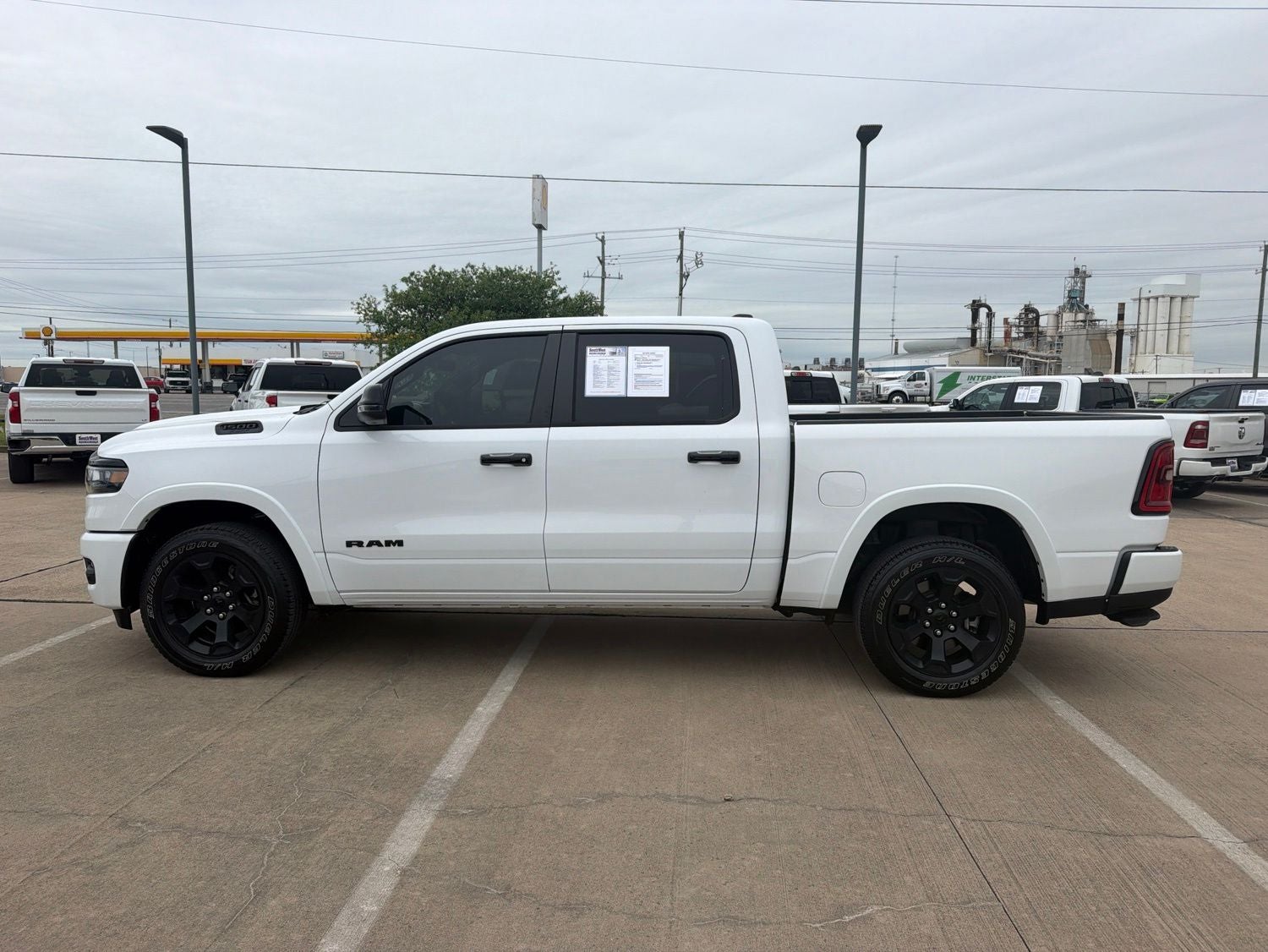 2025 RAM Ram 1500 Lone Star Crew Cab 4x4 5'7' Box