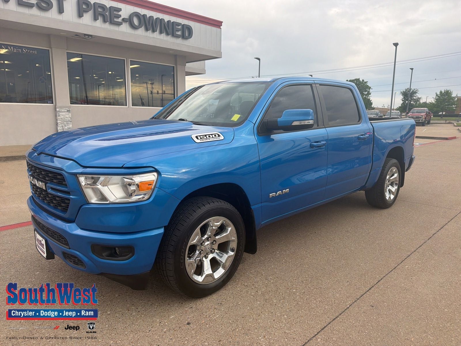 2022 RAM Ram 1500 Lone Star Crew Cab 4x4 5'7' Box
