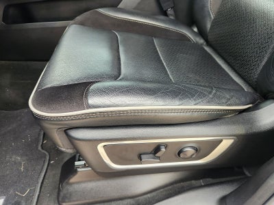 2022 RAM Ram 1500 Laramie Crew Cab 4x4 5'7' Box