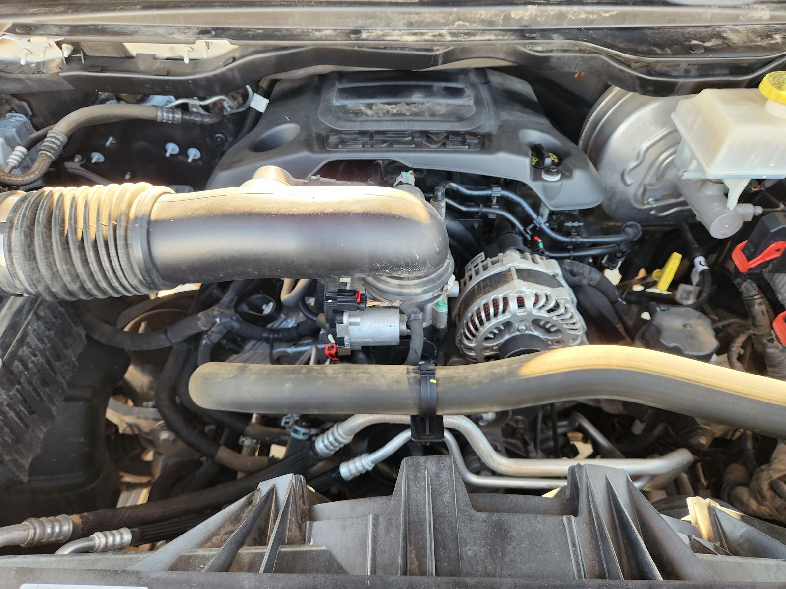 2020 RAM Ram 1500 Laramie Longhorn Crew Cab 4x4 5'7' Box