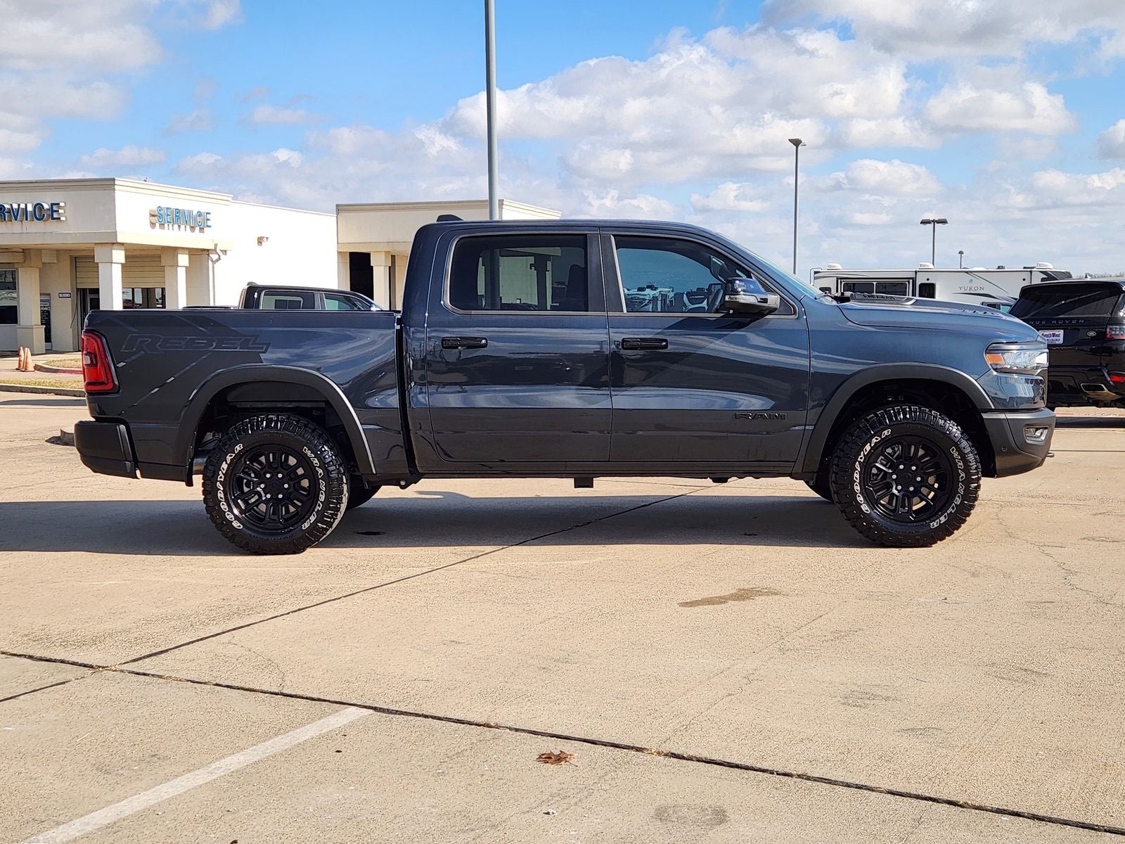 2026 RAM Ram 1500 Rebel Crew Cab 4x4 5'7' Box
