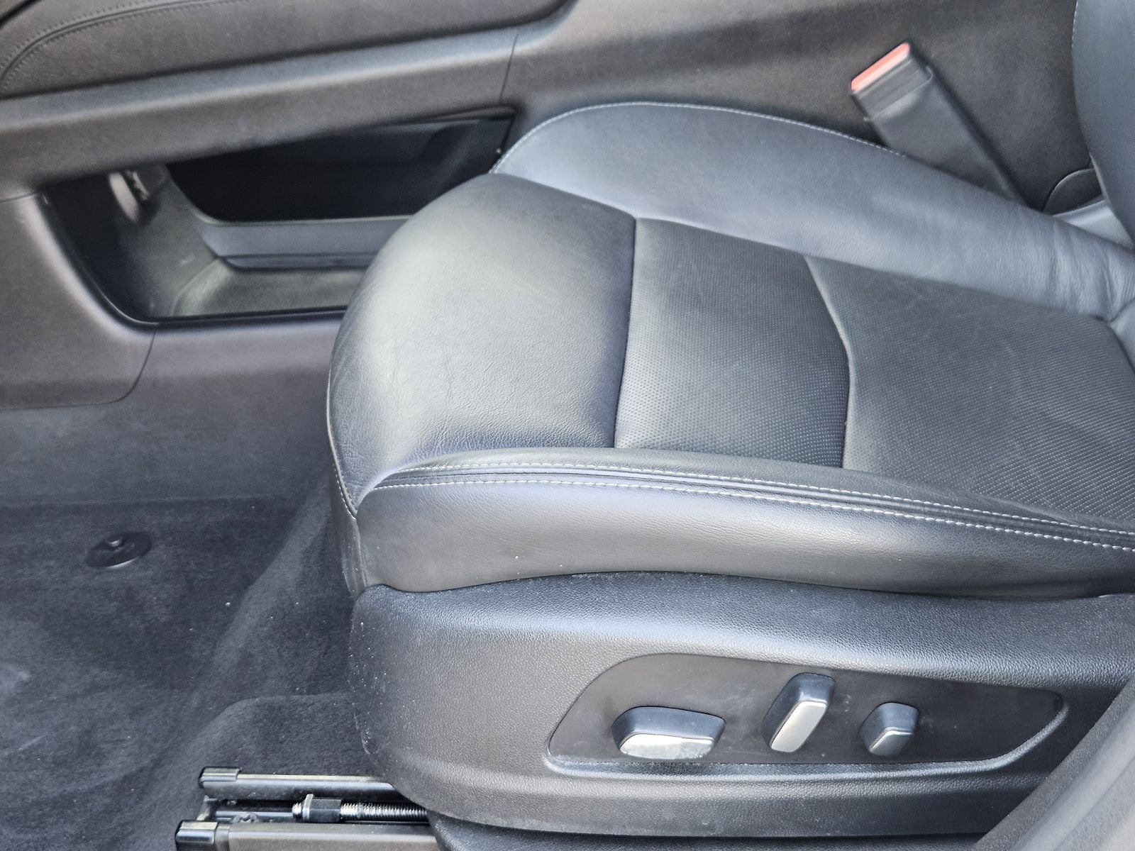 2020 Cadillac XT6 FWD Premium Luxury