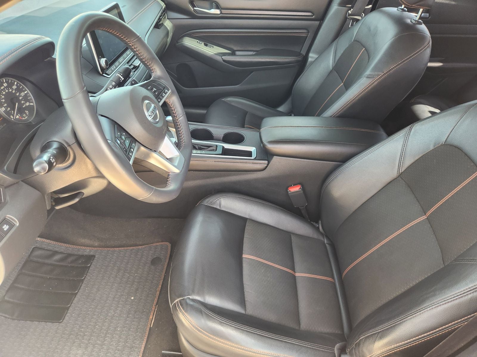 2022 Nissan Altima SR FWD