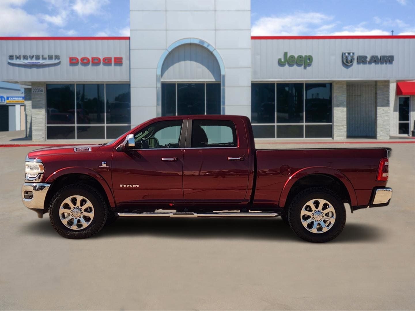 2022 RAM Ram 3500 Laramie Crew Cab 4x4 6'4' Box