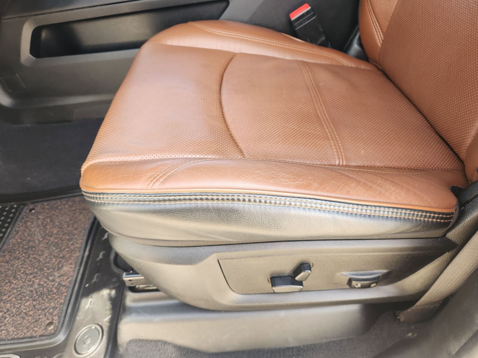 2020 RAM Ram 3500 Laramie Longhorn Crew Cab 4x4 8' Box