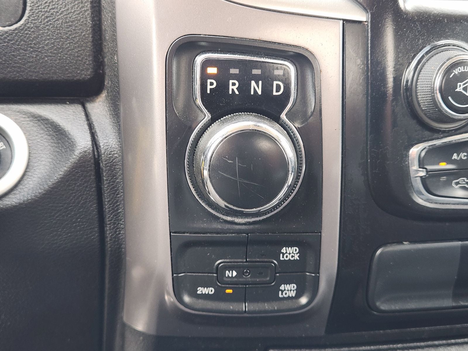 2023 RAM 1500 Classic SLT Crew Cab 4x4 5'7' Box