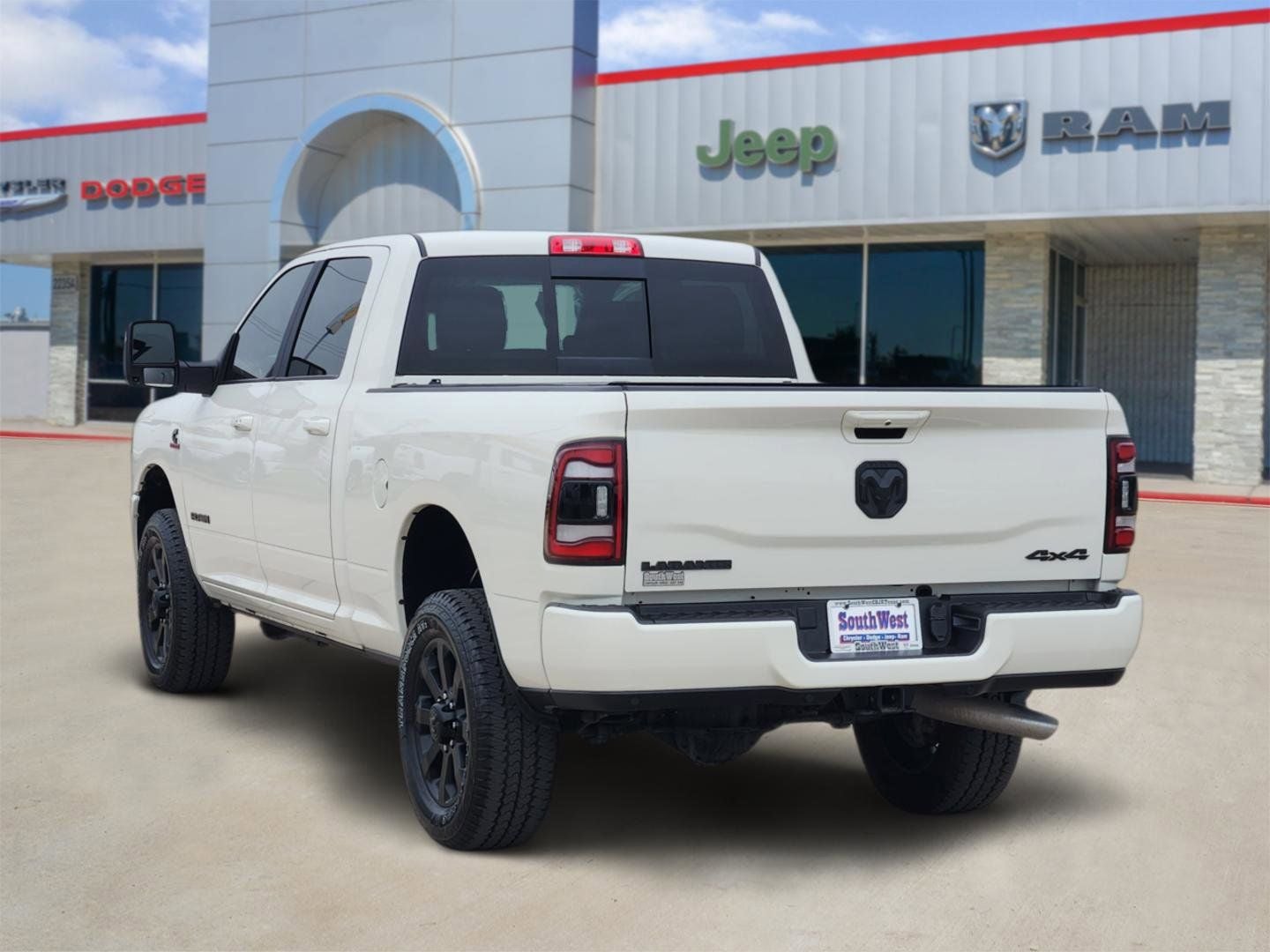 2024 RAM Ram 2500 Laramie Crew Cab 4x4 6'4' Box