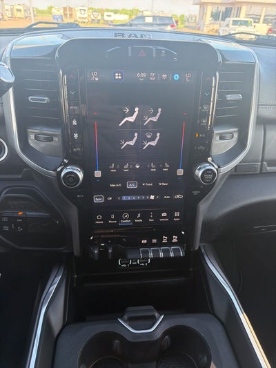 2022 RAM Ram 2500 Laramie Mega Cab 4x4 6'4' Box