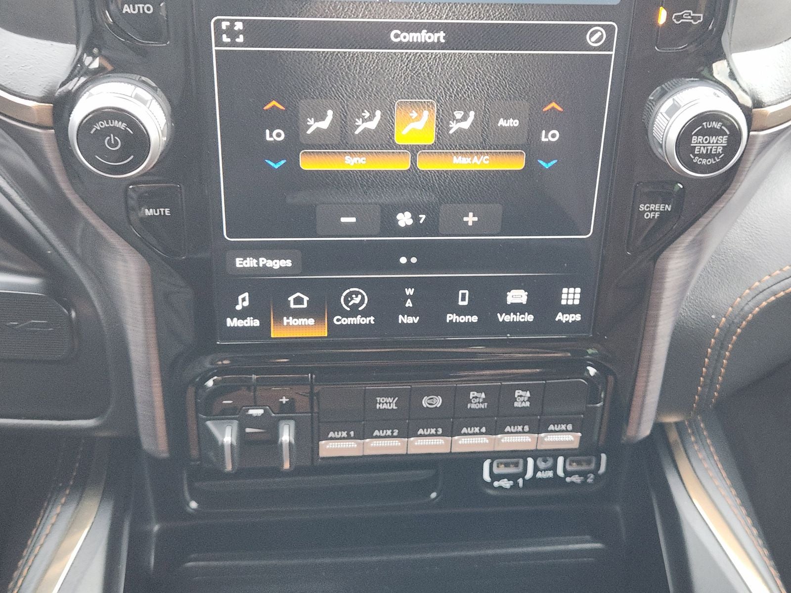 2024 RAM Ram 2500 Limited Longhorn Crew Cab 4x4 8' Box