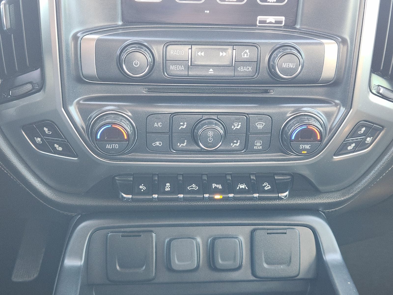 2018 Chevrolet Silverado 1500 2LZ