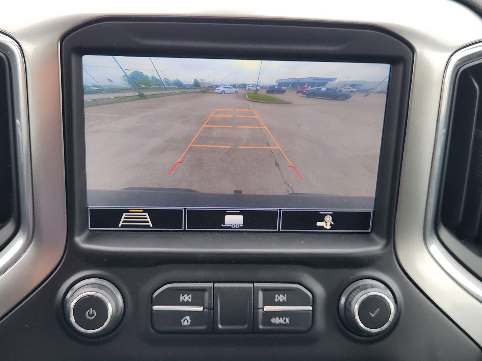 2020 Chevrolet Silverado 1500 4WD Crew Cab Short Bed RST