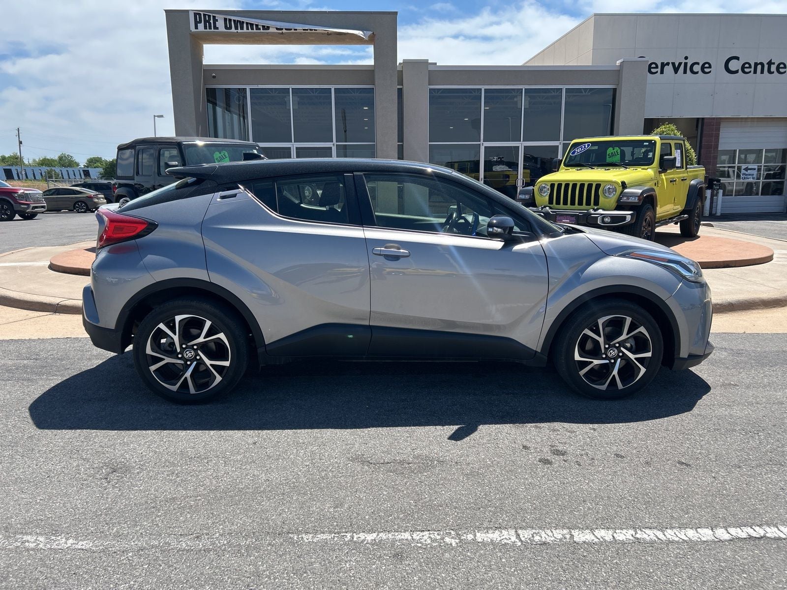 2020 Toyota C-HR XLE