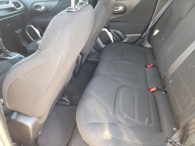 2018 Jeep Renegade Latitude FWD