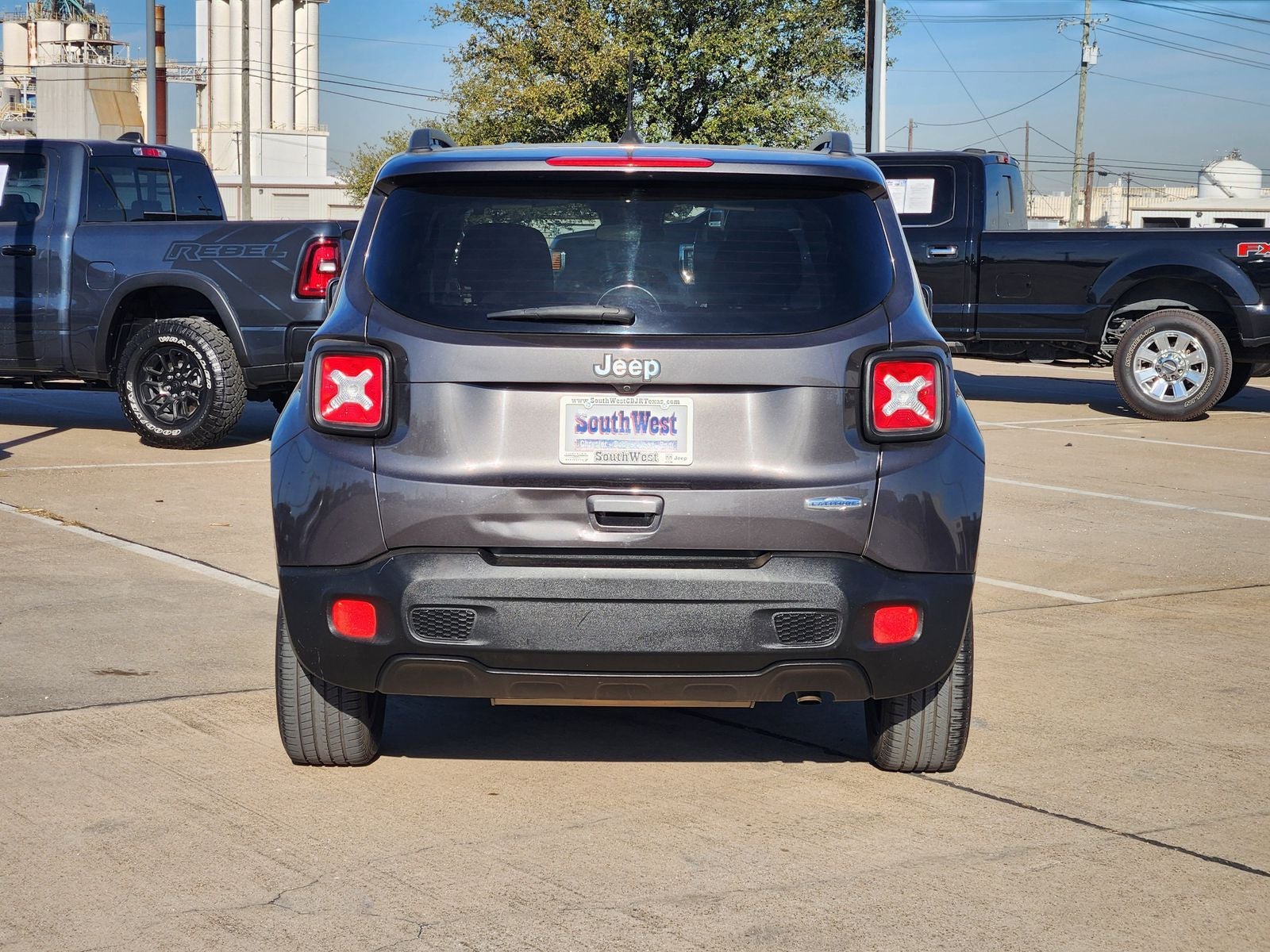 2018 Jeep Renegade Latitude FWD