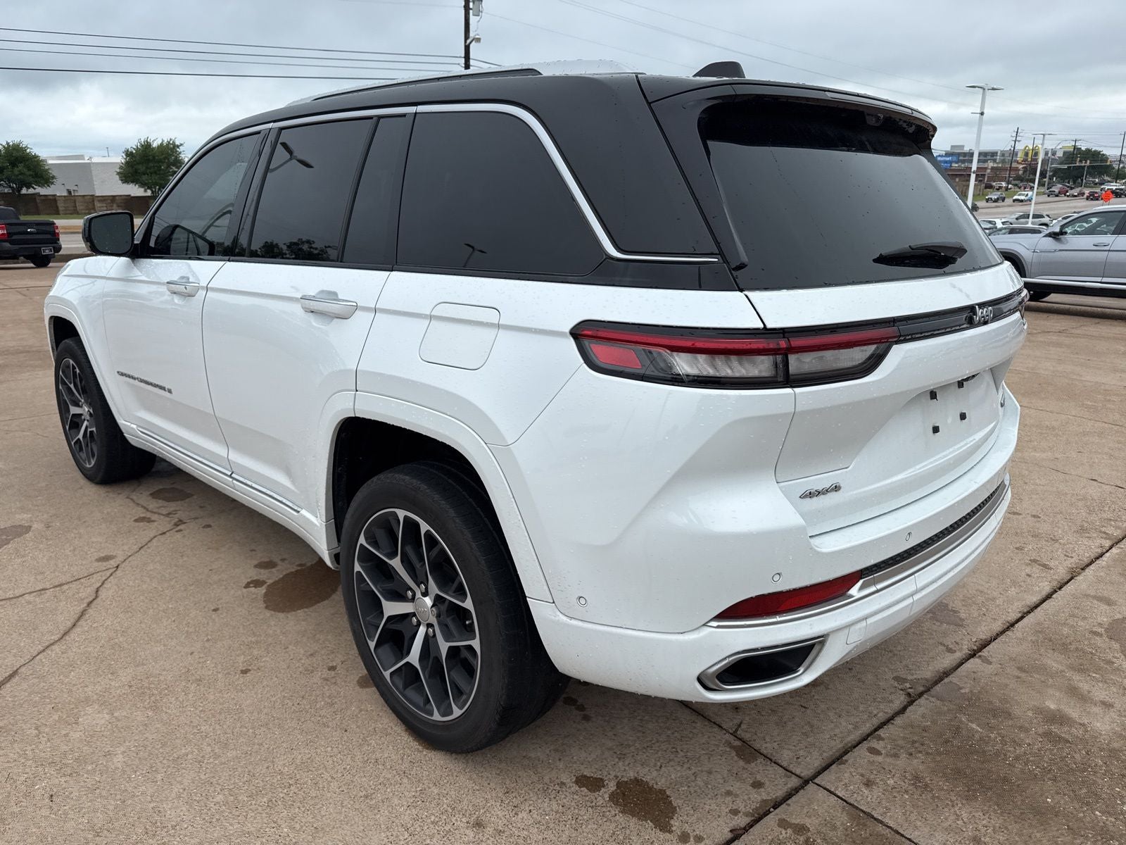 2023 Jeep Grand Cherokee Summit Reserve