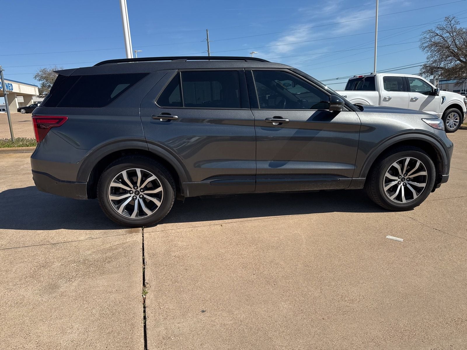 2020 Ford Explorer ST