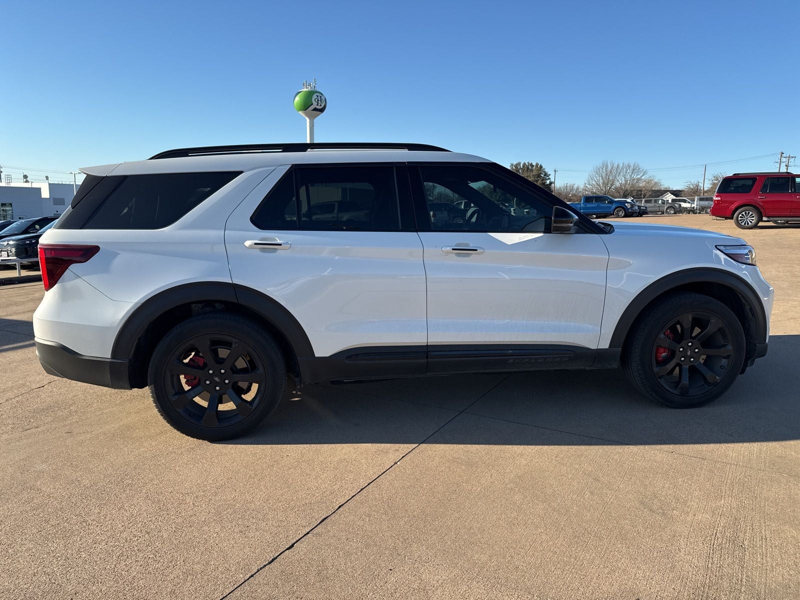 2023 Ford Explorer ST