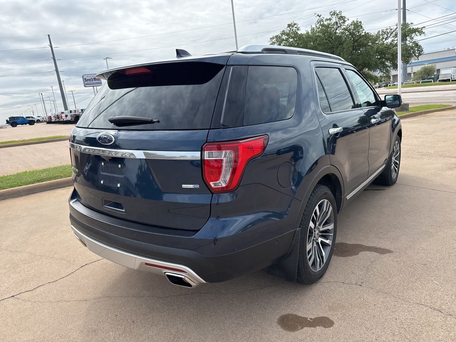 2017 Ford Explorer Platinum