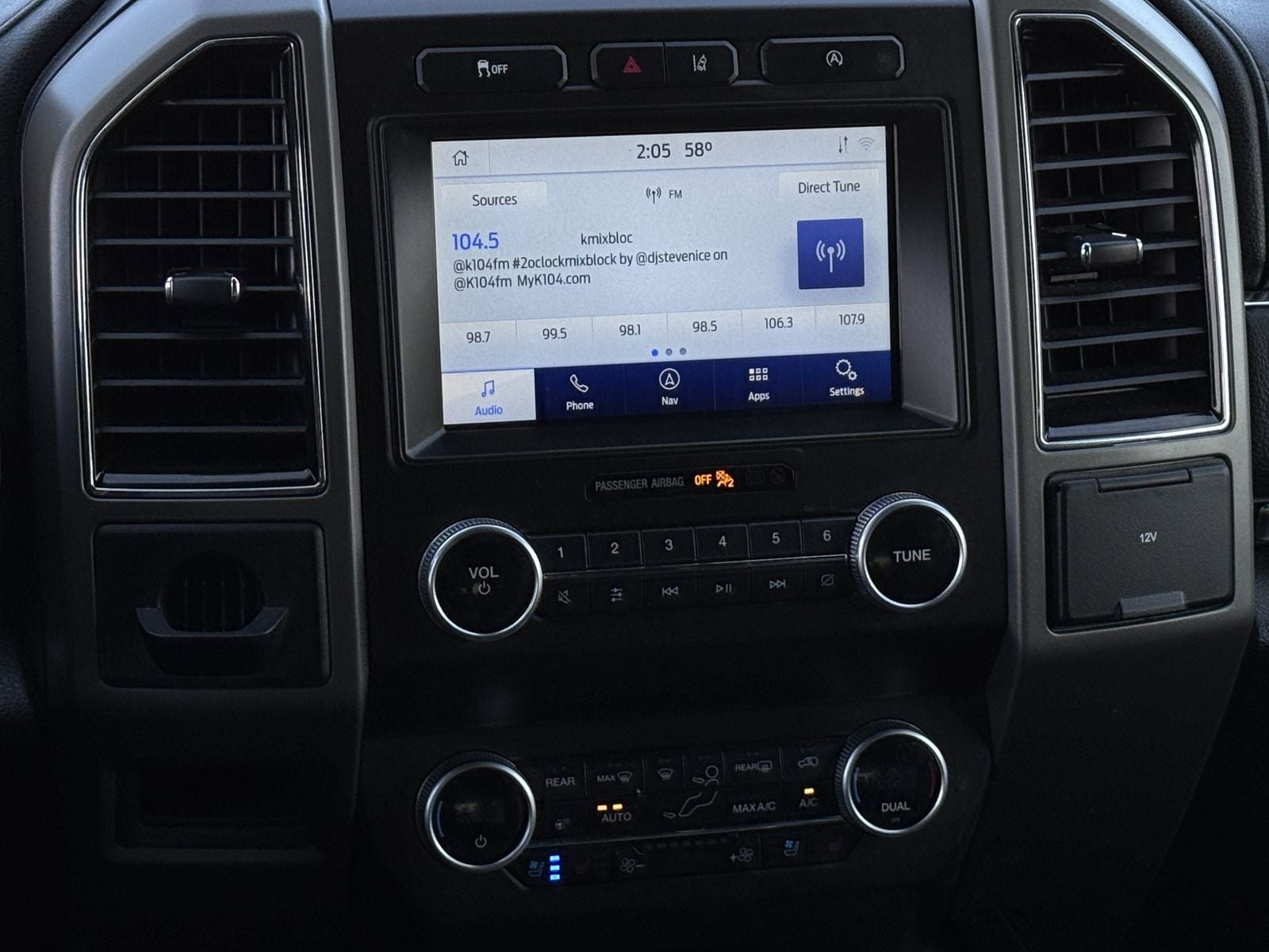 2021 Ford Expedition Max XLT