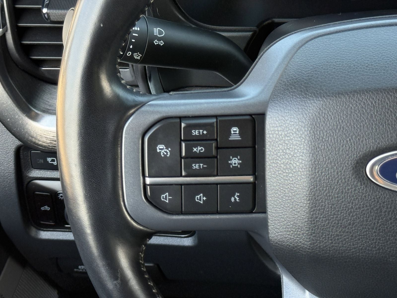 2023 Ford F-250SD F-250® Lariat®