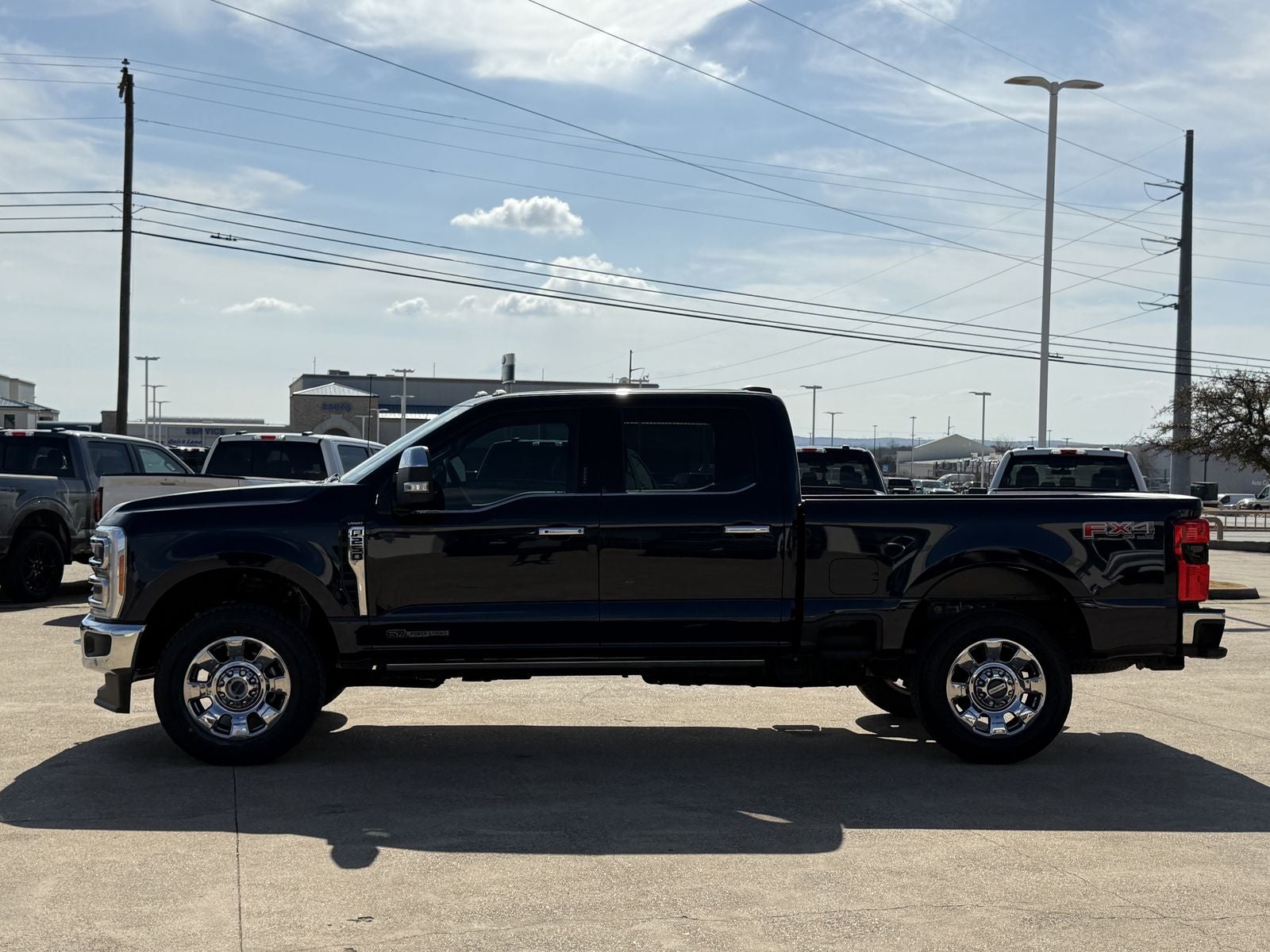 2023 Ford F-250SD F-250® Lariat®
