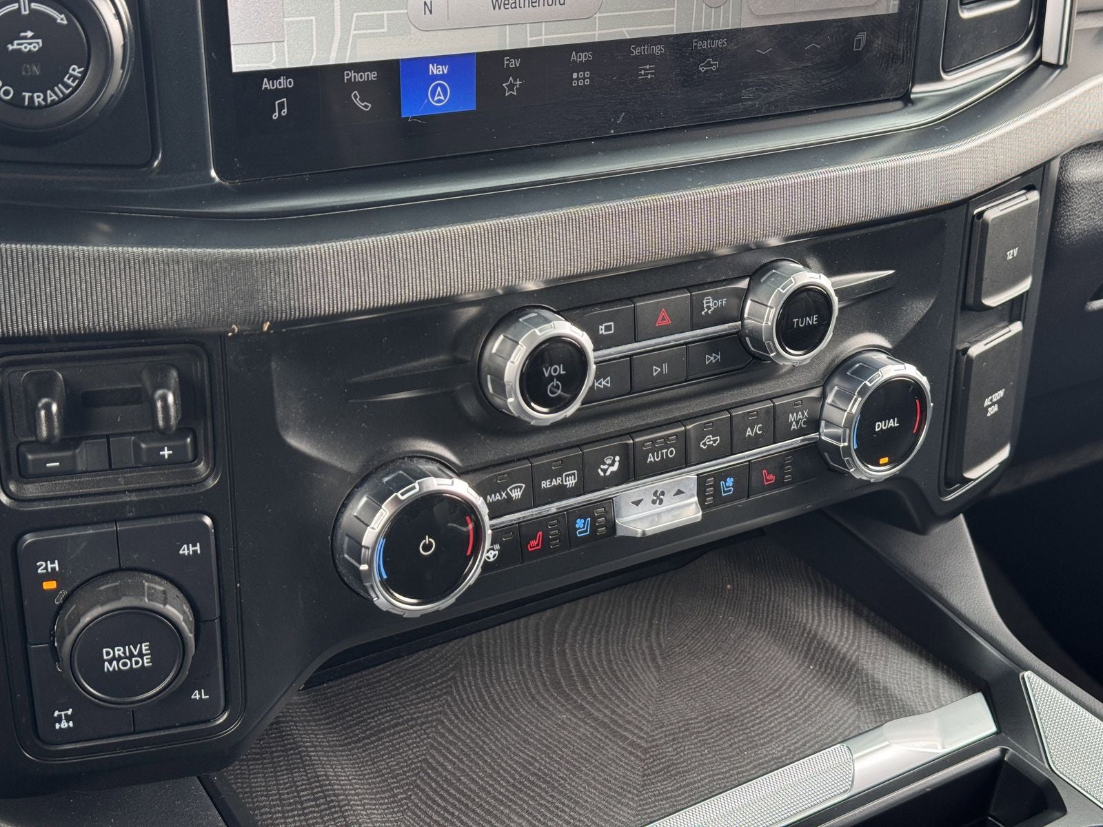 2025 Ford F-350SD Platinum