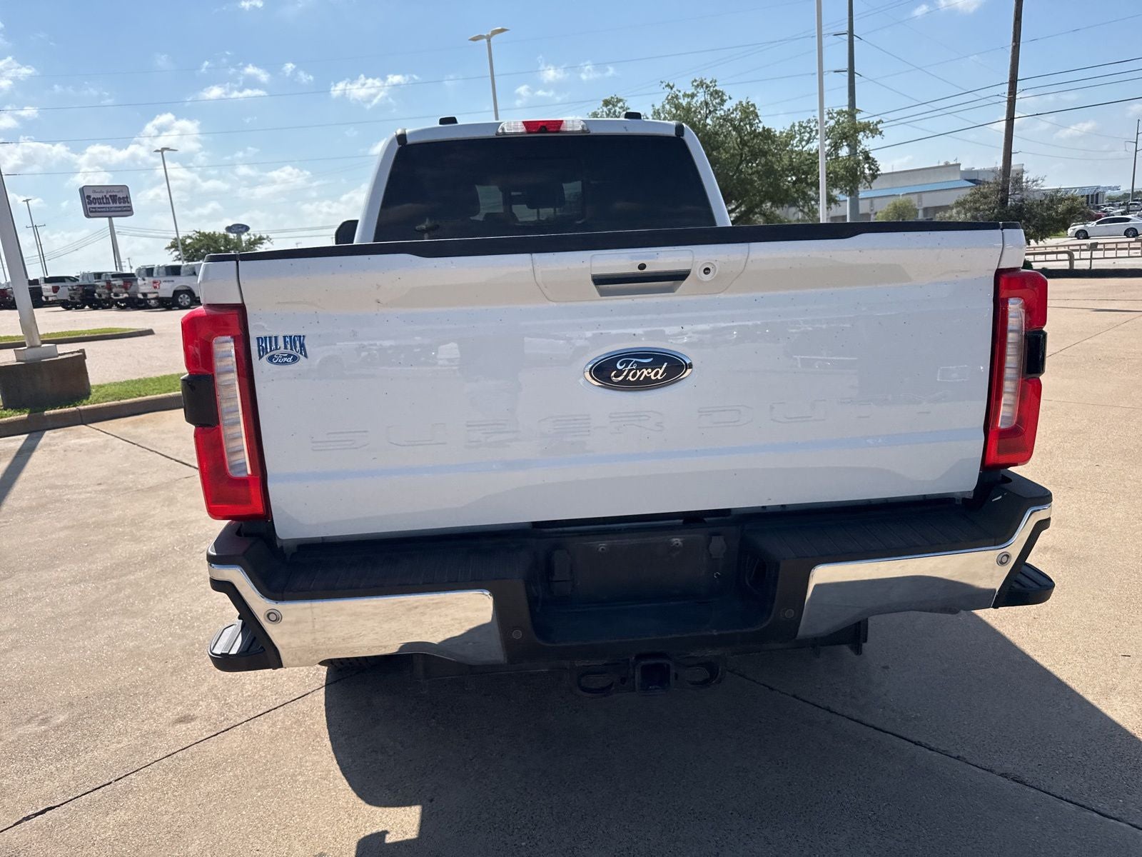 2023 Ford F-350SD Lariat