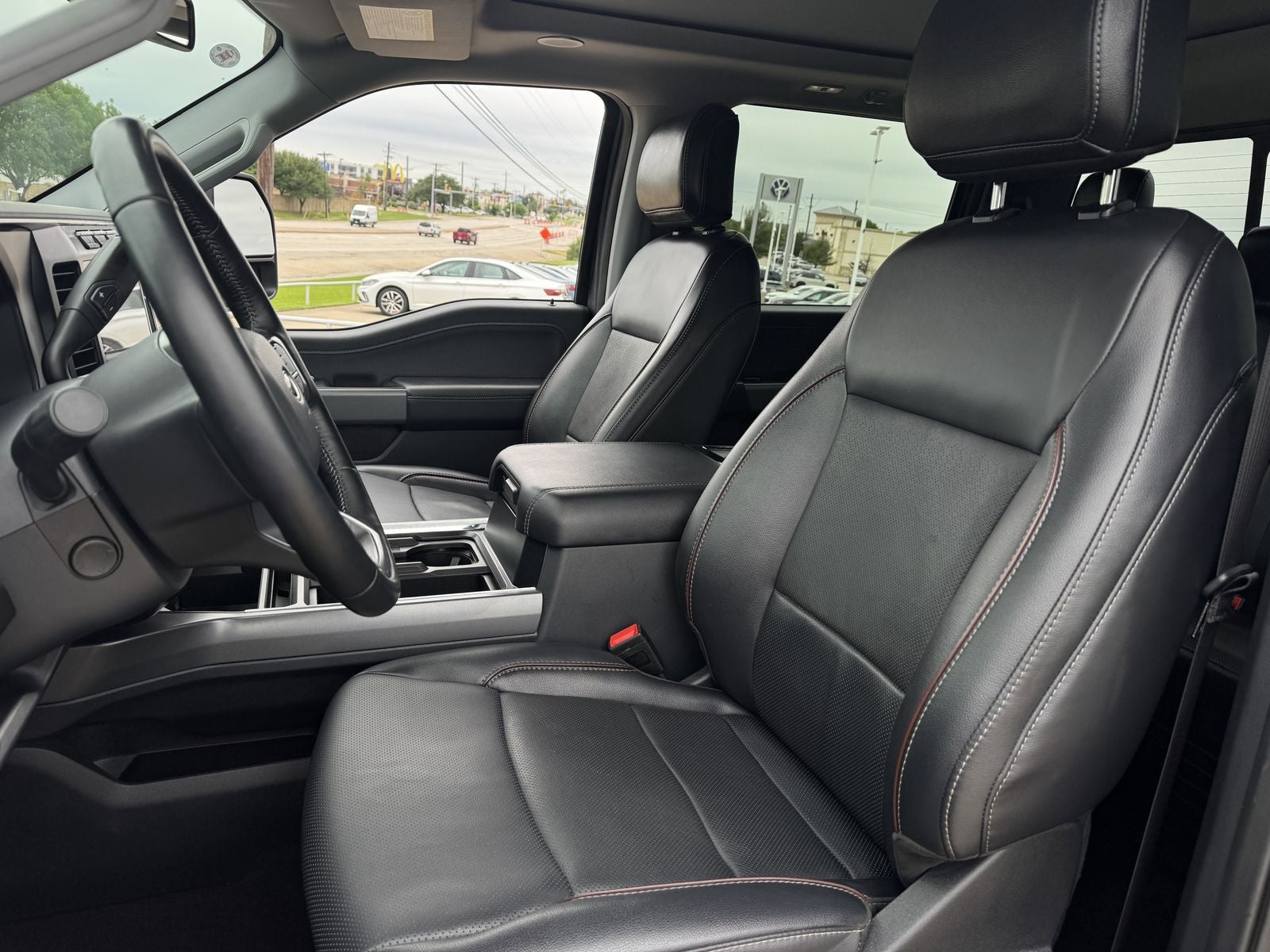 2024 Ford F-350SD Lariat DRW