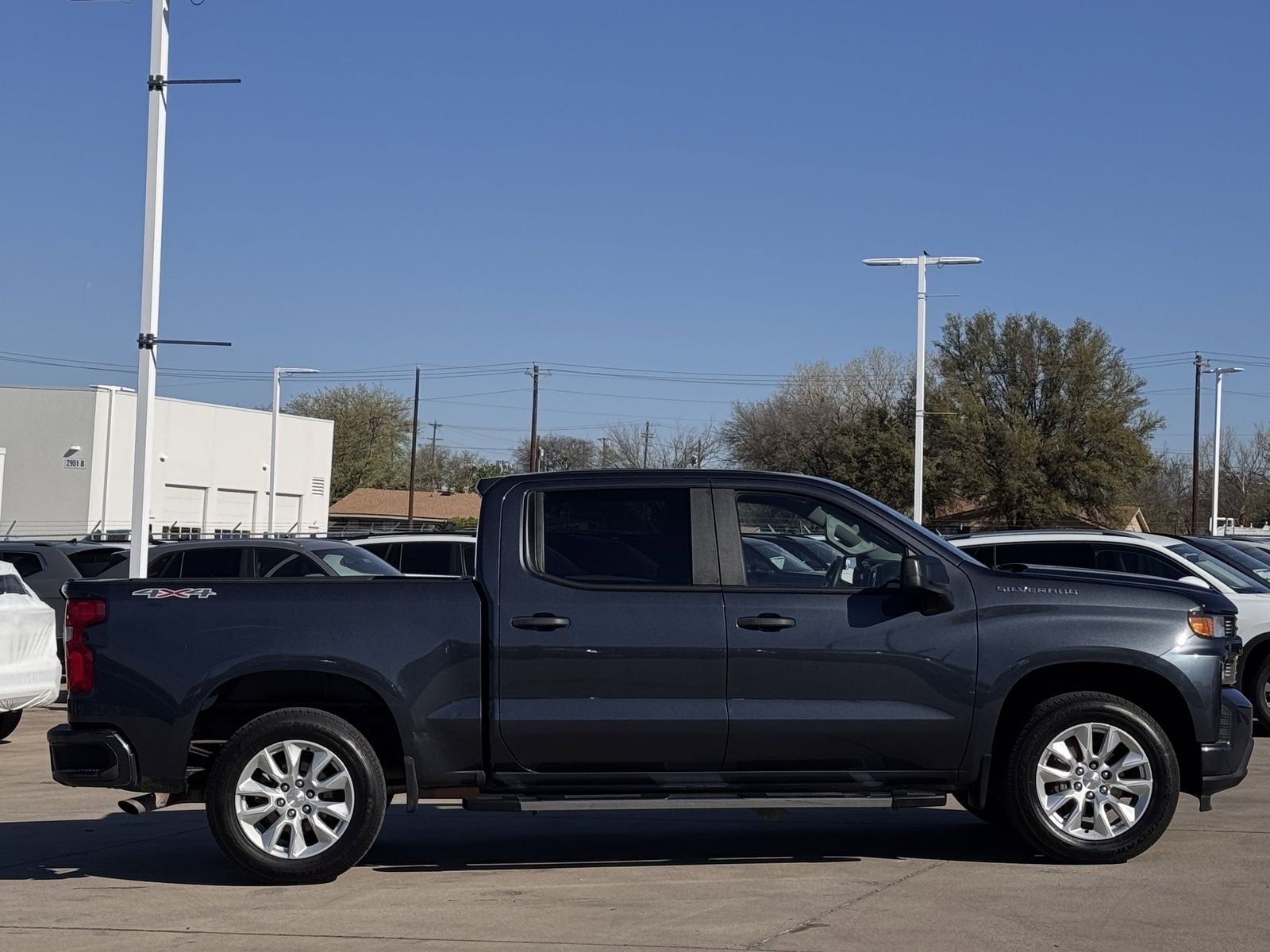 2021 Chevrolet Silverado 1500 Custom