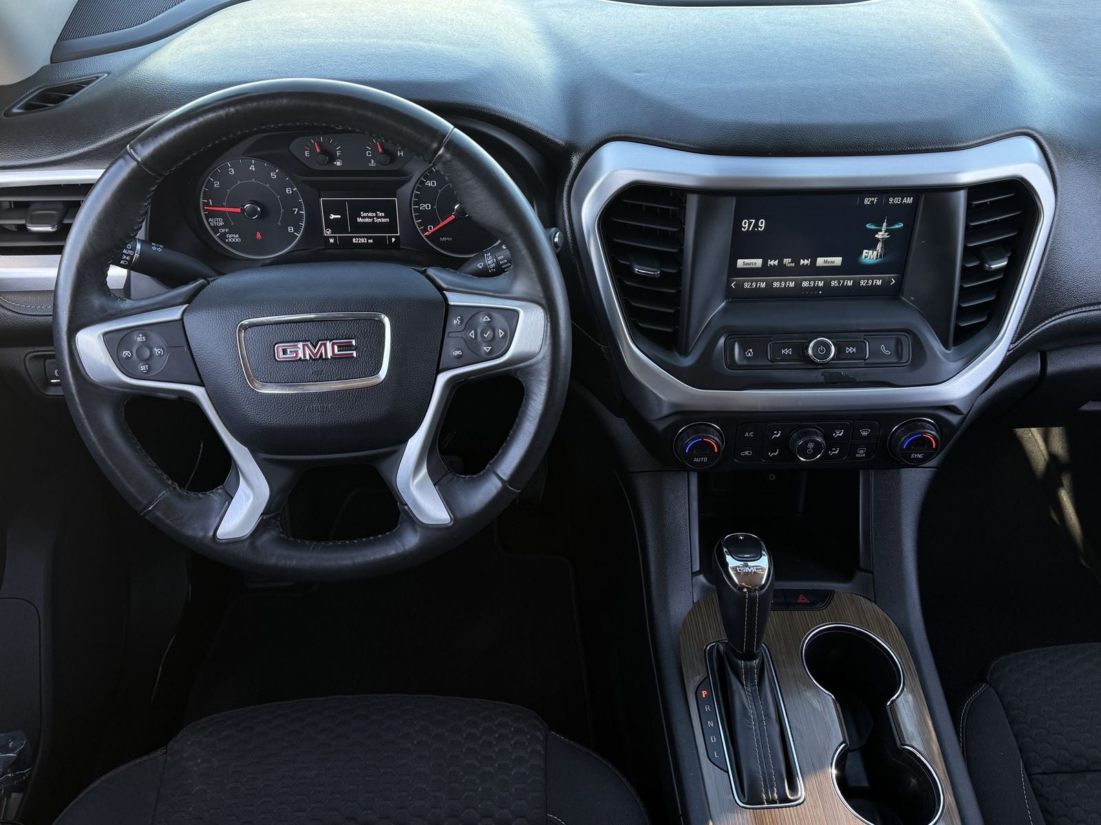 2017 GMC Acadia SLE-1