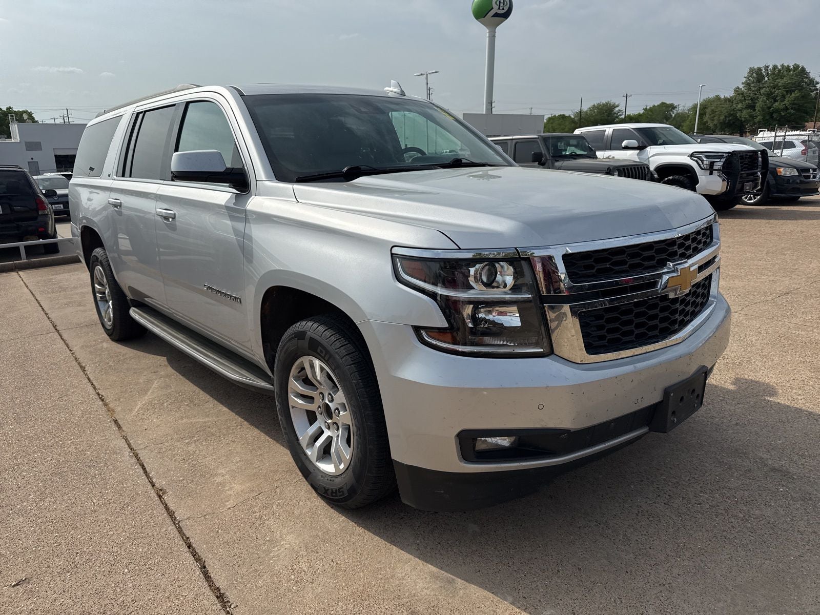 2018 Chevrolet Suburban LT