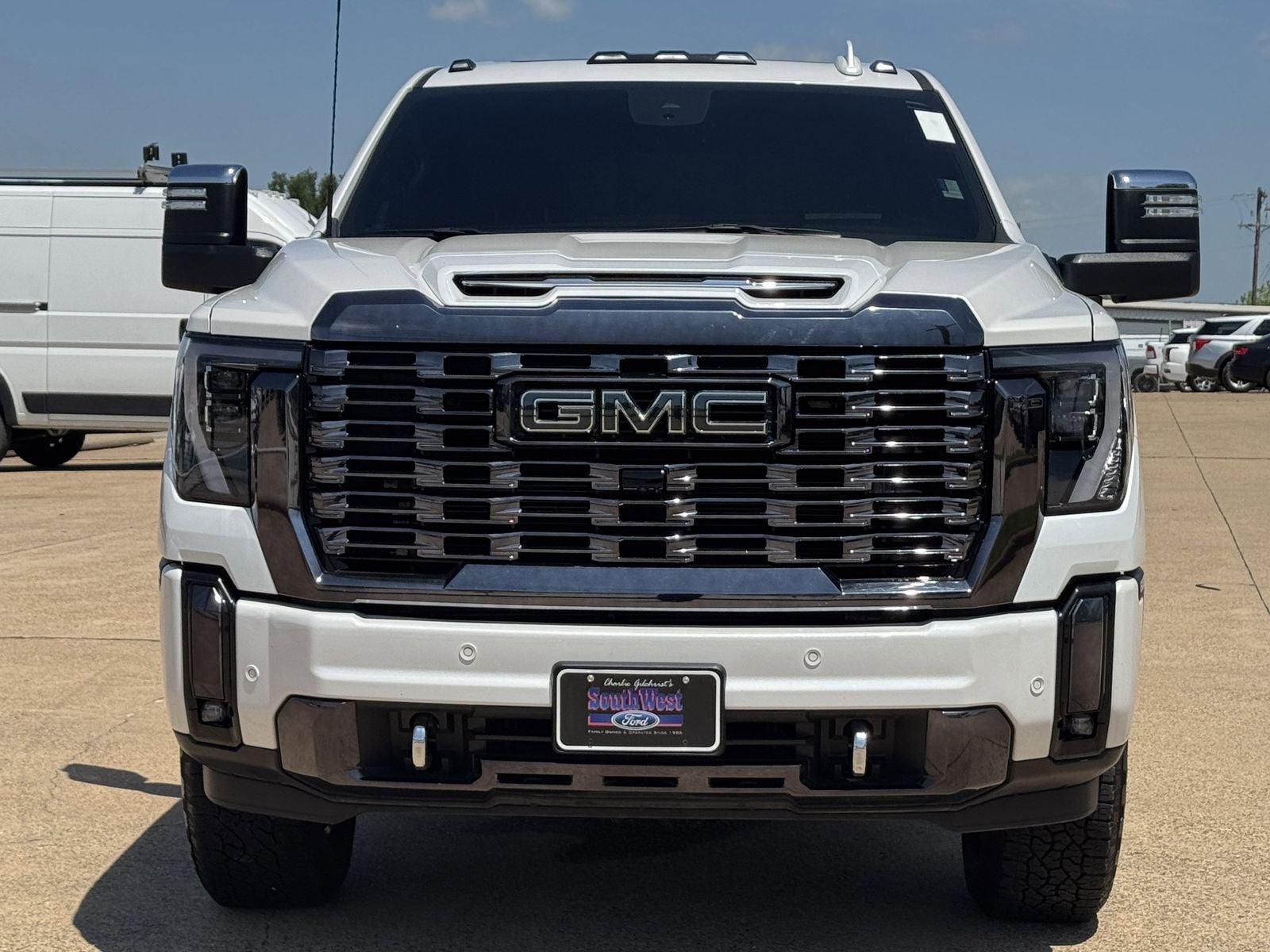 2024 GMC Sierra 2500HD Denali Ultimate