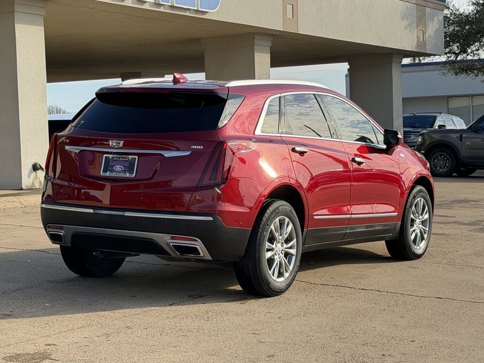 2022 Cadillac XT5 Premium Luxury