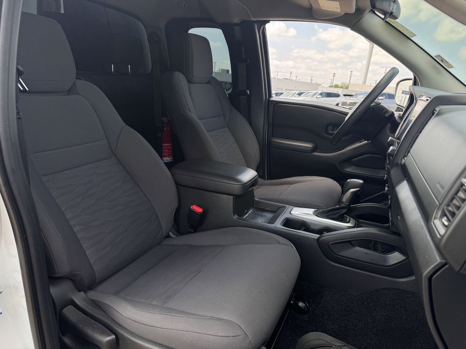 2023 Nissan Frontier S