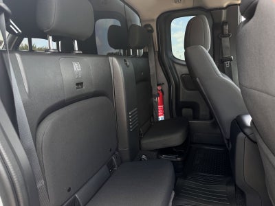 2023 Nissan Frontier S