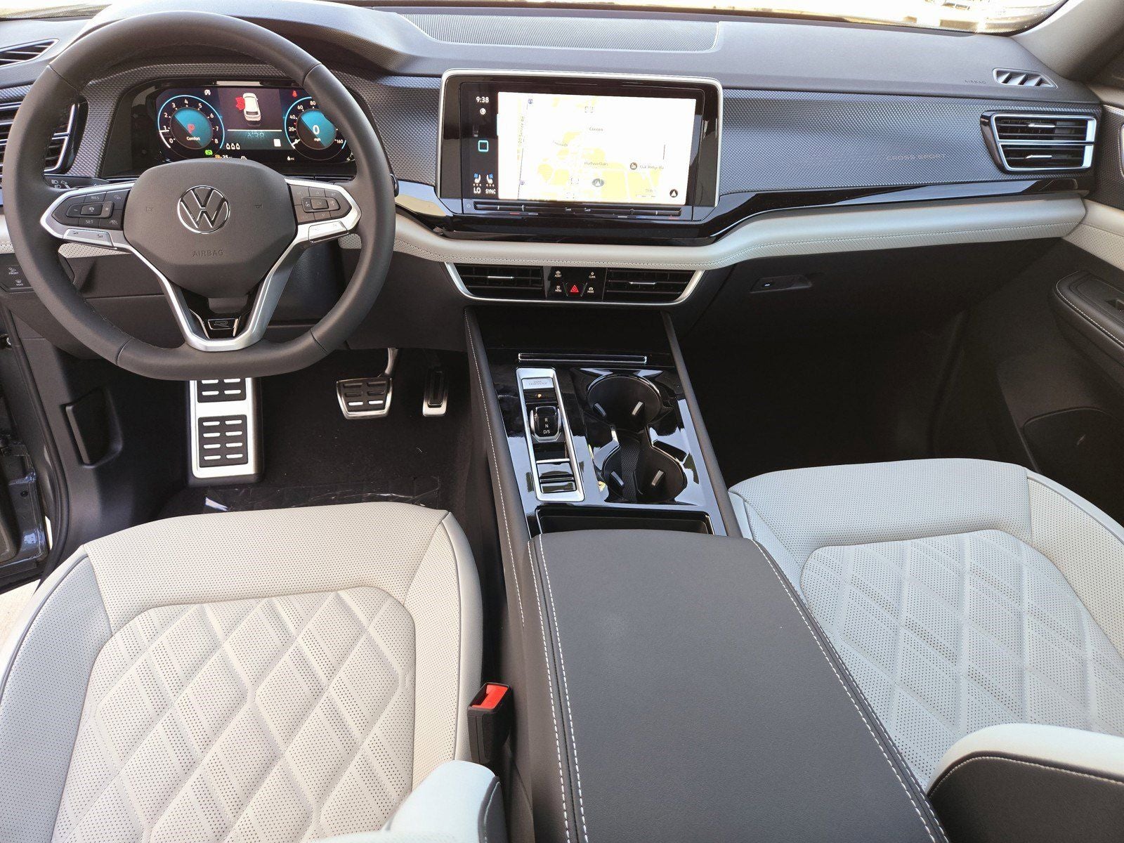 2025 Volkswagen Atlas Cross Sport 2.0T SEL Premium R-Line