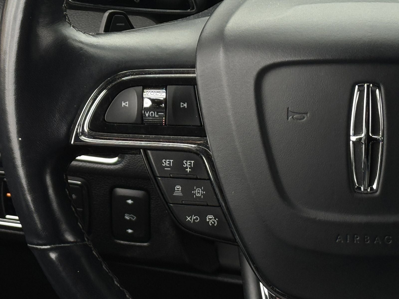2022 Lincoln Navigator L Reserve