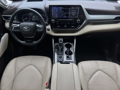 2021 Toyota Highlander Platinum