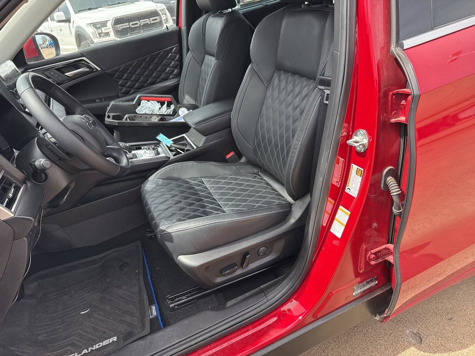 2023 Mitsubishi Outlander PHEV SEL