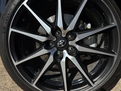 2024 Toyota GR86 Base