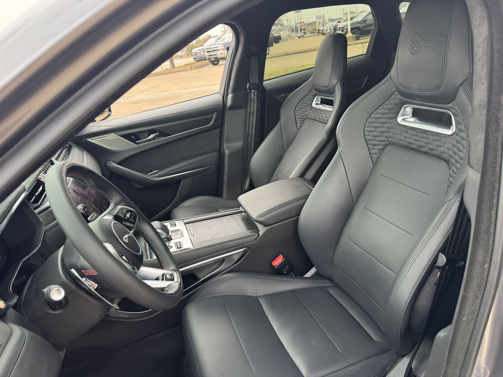 2023 Jaguar F-PACE SVR