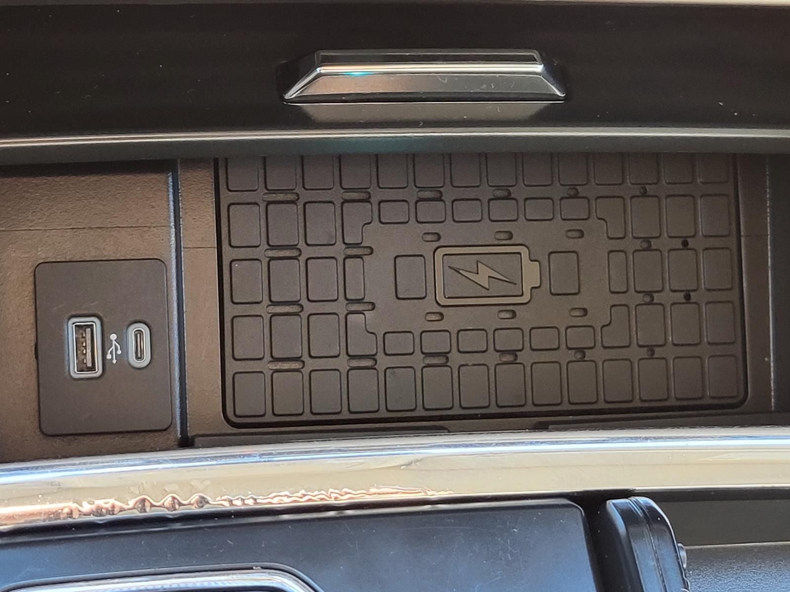 2022 Ford Expedition Max XLT