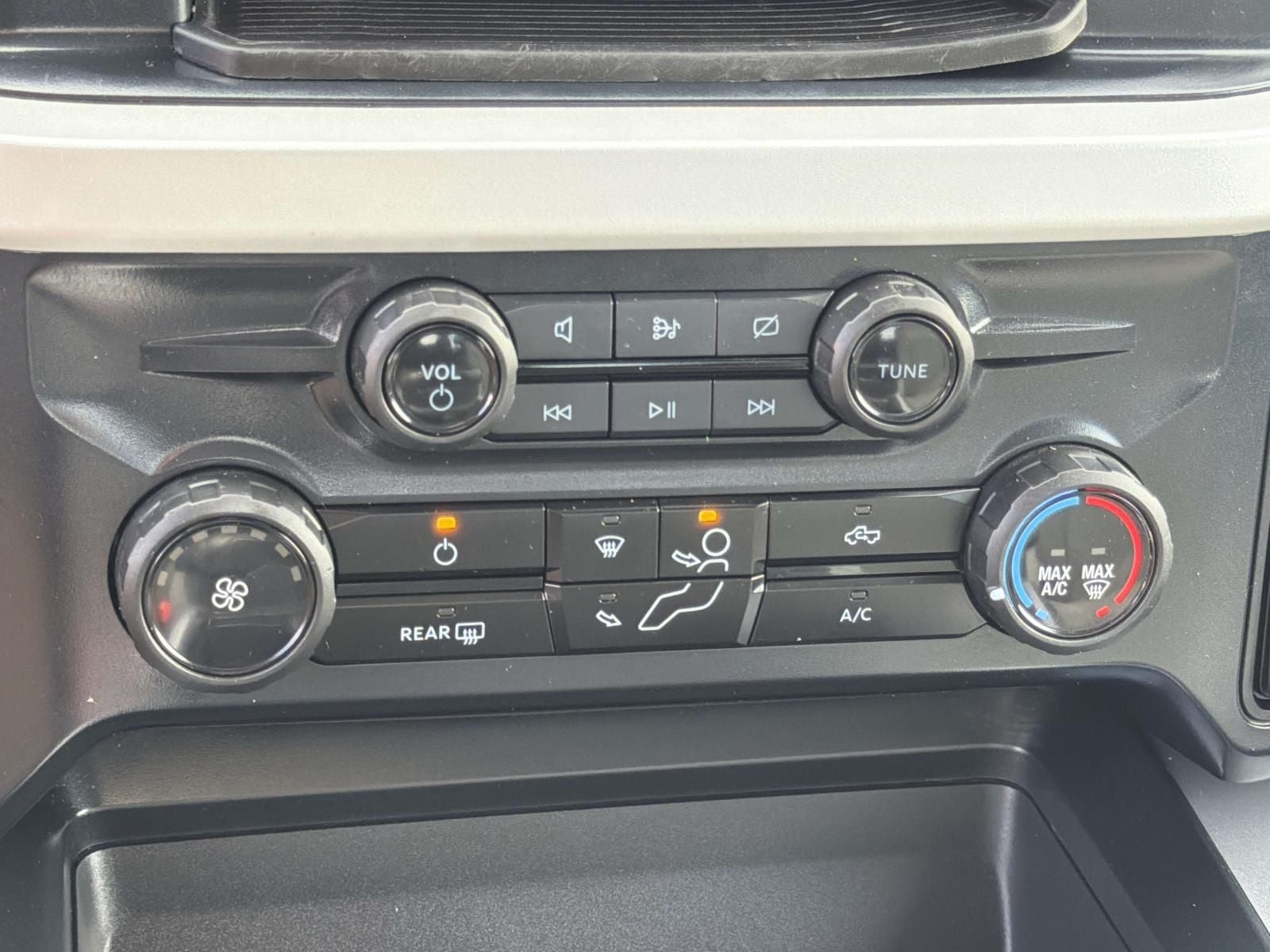 2024 Ford F-350SD XLT DRW