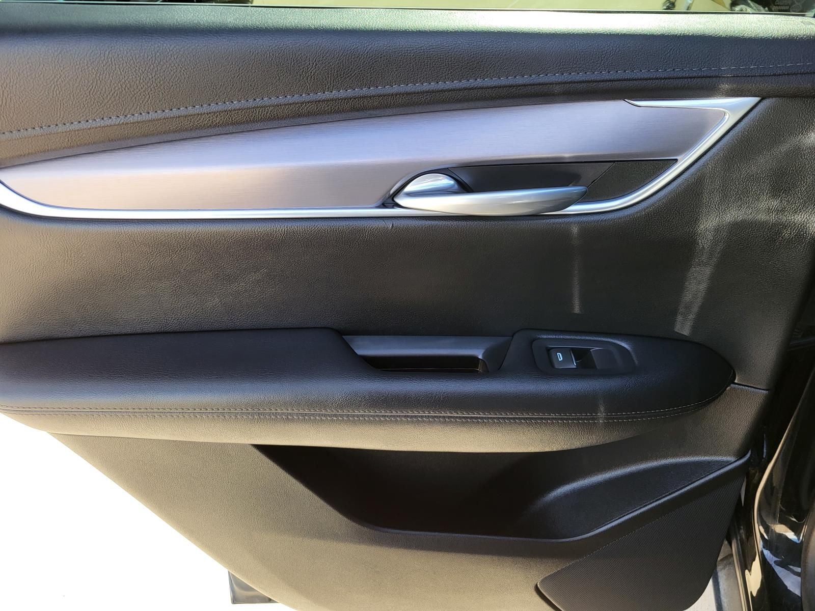 2021 Cadillac XT5 Luxury