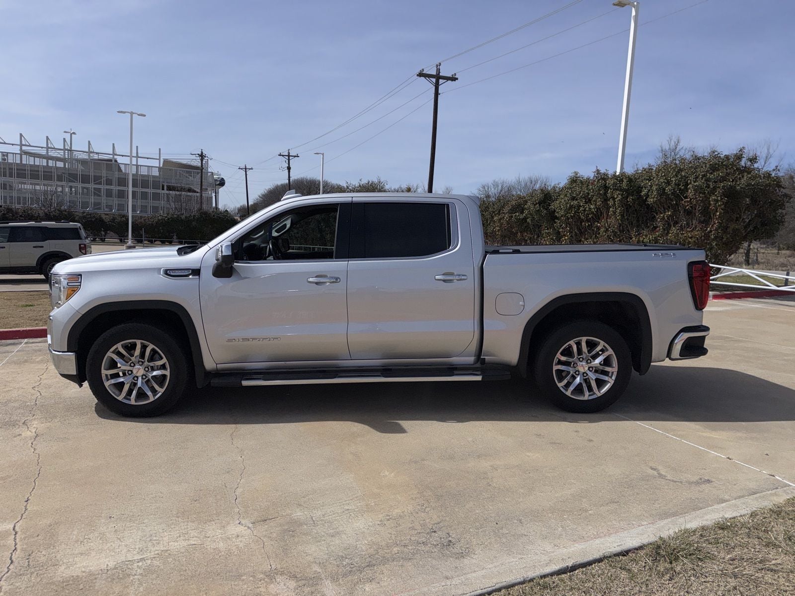 2021 GMC Sierra 1500 SLT